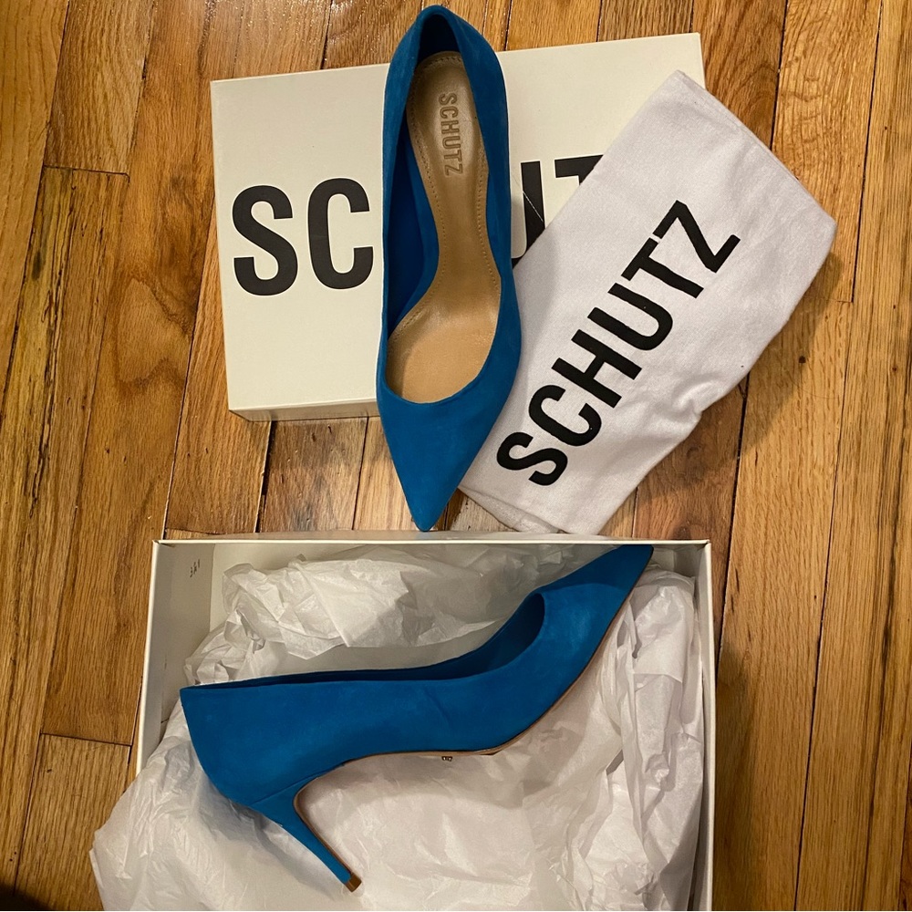 Schutz Lola pump. Kid Suede size 7.5 FRENCH BLUE
